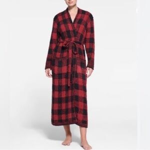 SKIMS Red and Black Plaid Robe sz S/M